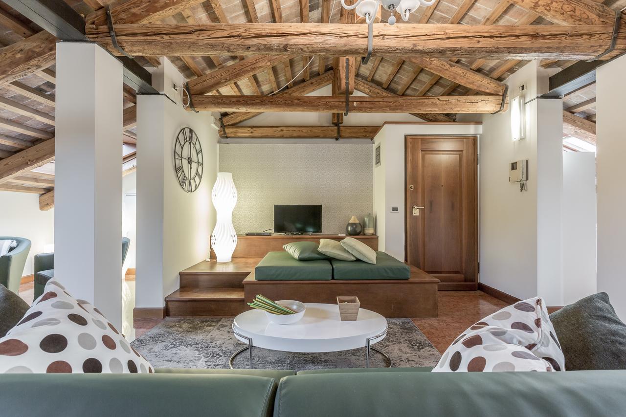 Ca' Del Monastero 7 Collection Bright Apartment With Terrace Venice Exterior photo